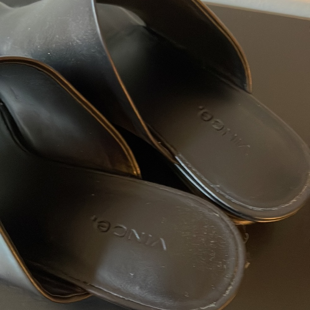 Vince black short wedge sandals size 38 - Picture 2 of 10
